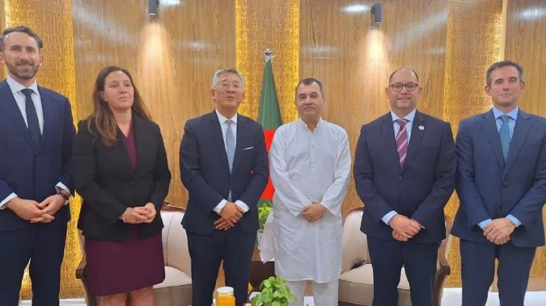 Donald Lu assures future US investment in Bangladesh to mitigate climate change impact