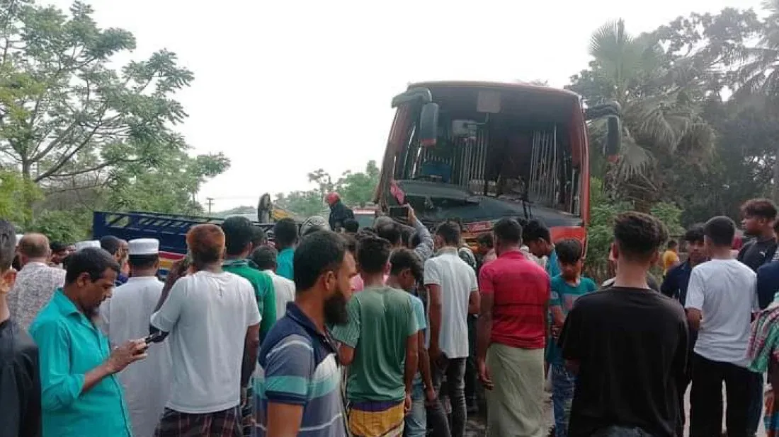 Road accidents: 320 killed in a year on Dhaka-Khulna, Barisal highways