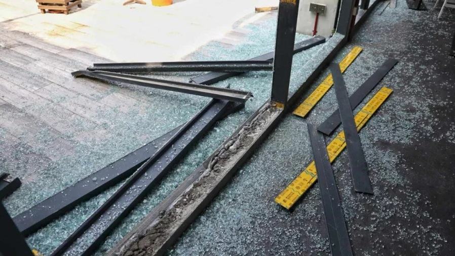Rooftop restaurant in Dhanmondi's Twin Peak building demolished