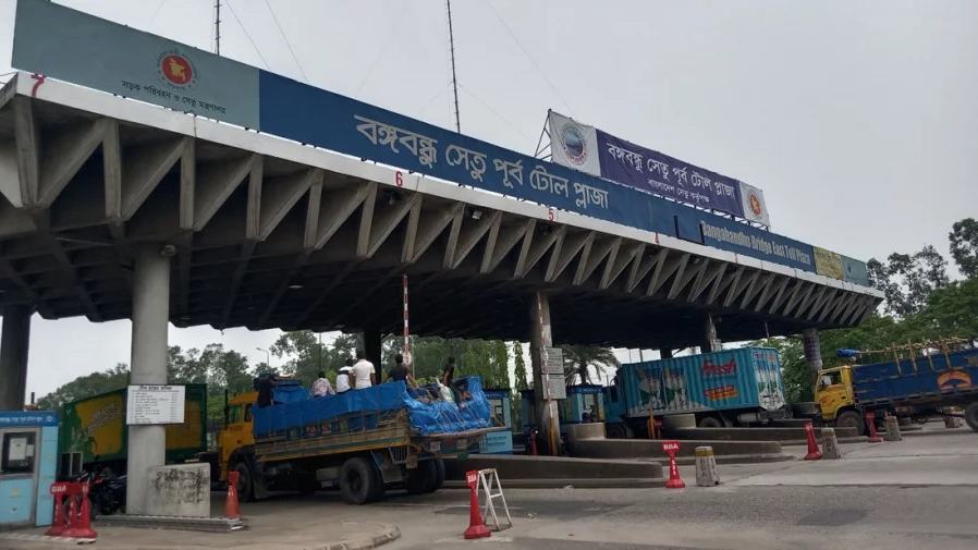 Bangabandhu Bridge sets new record in toll collection