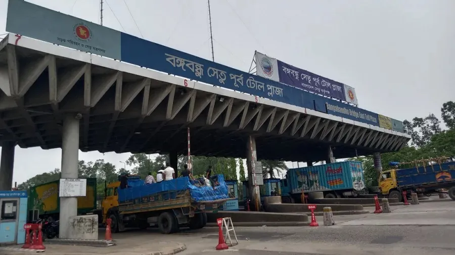 Bangabandhu Bridge sets new record in toll collection