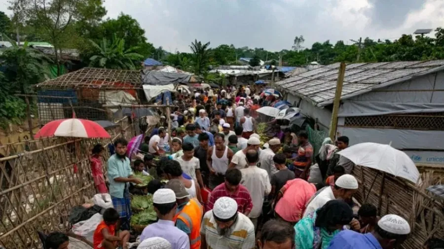 Rohingya youth gunned down in Ukhiya camp
