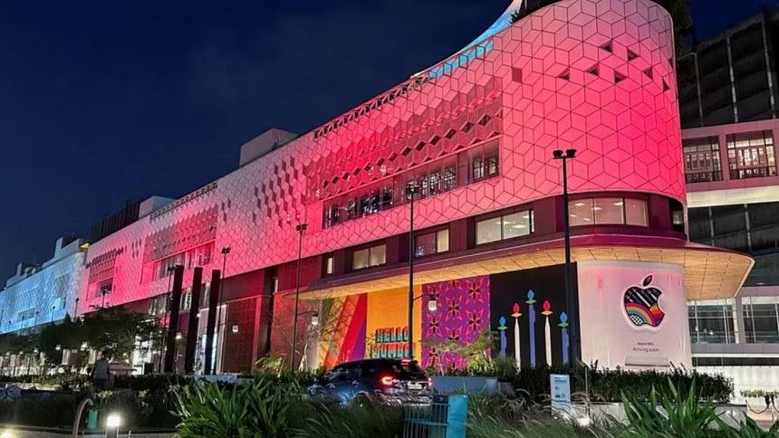 Apple to open first company-owned retail store in India