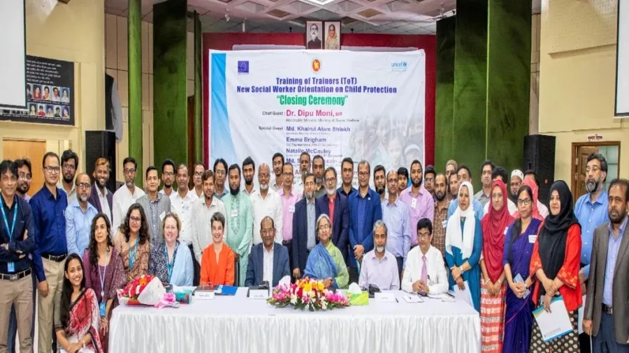 Govt boosts social workforce by 40% with Unicef for child protection
