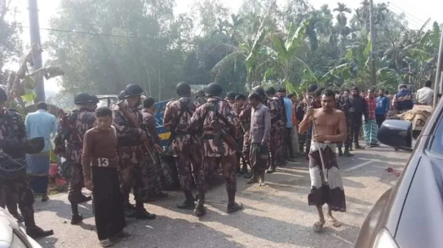 5 BGB men among 8 injured in Gaibandha road accident