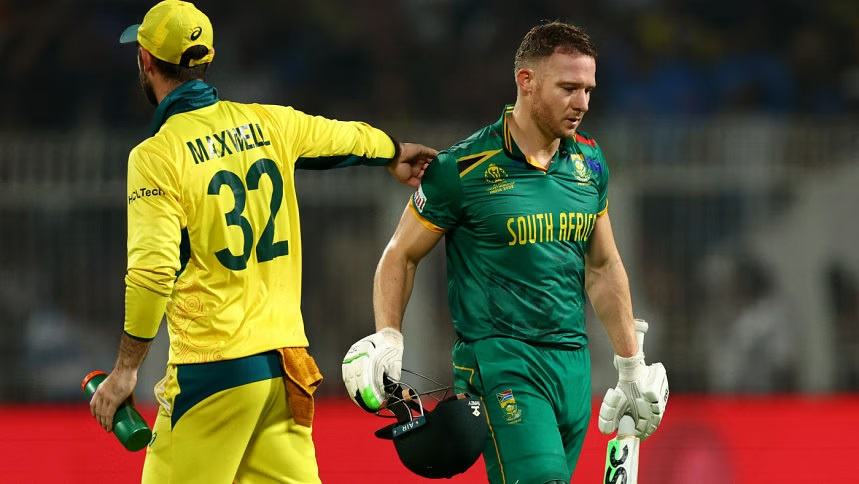 South Africa all out for 212 despite Miller ton