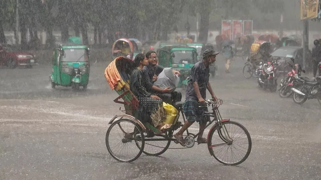 Rain drenches Dhaka after intense heat