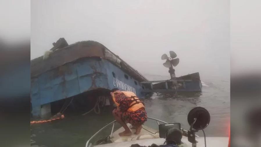 Ferry capsize: Rajanigandha’s second master Anjuman suspended