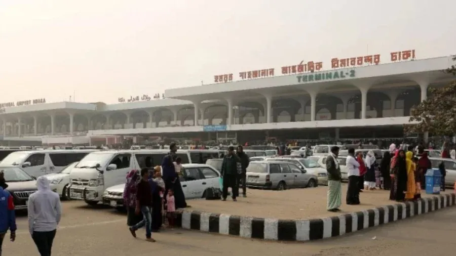Kolkata-bound flight diverts to Dhaka airport amid dense fog