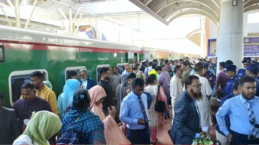 Eid travel: Western zone train tickets sold out in 2hrs