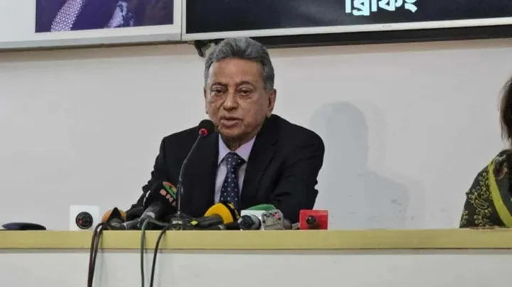 Amir Khasru: Harassing BNP, NCP leaders turn Awami League's future more uncertain