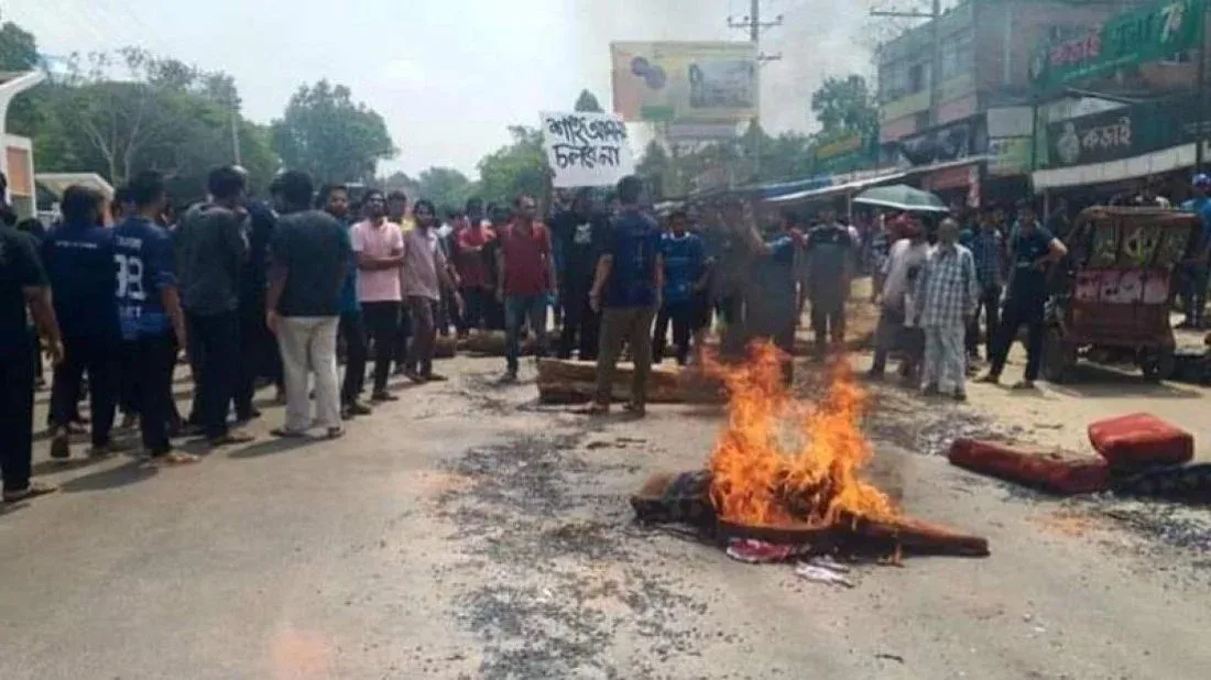 Cuet closed indefinitely, bus set on fire by protesting students