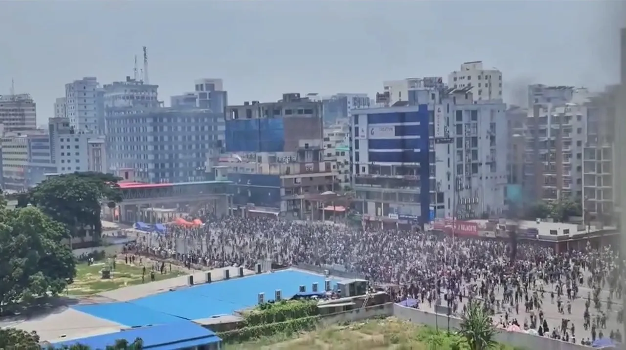4 killed in clash with police in Uttara-Ajampur