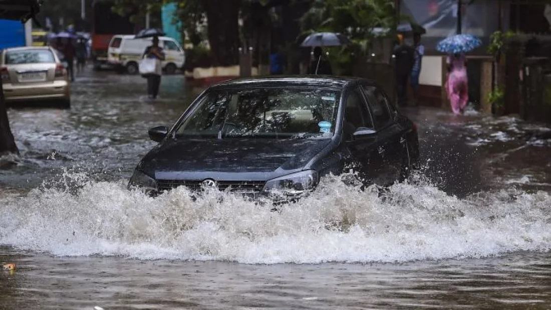 Low-lying areas in parts of Sylhet inundated, communication snapped
