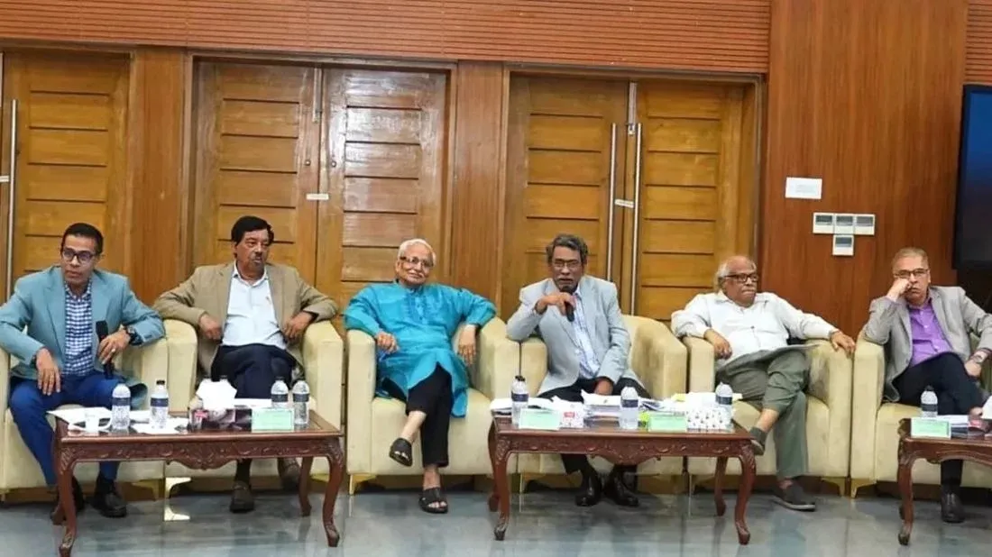 Riaz urges political parties to show flexibility to ease July Charter talks