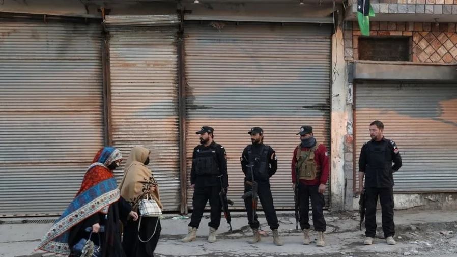 Five killed in violent Pakistan elections
