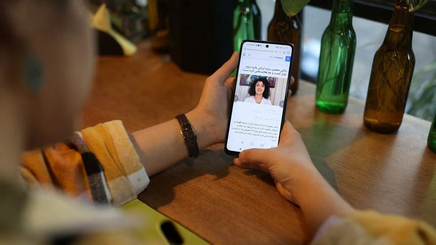Jailed Iranian Peace laureate Narges Mohammadi's daughter: 'I miss you dearly'