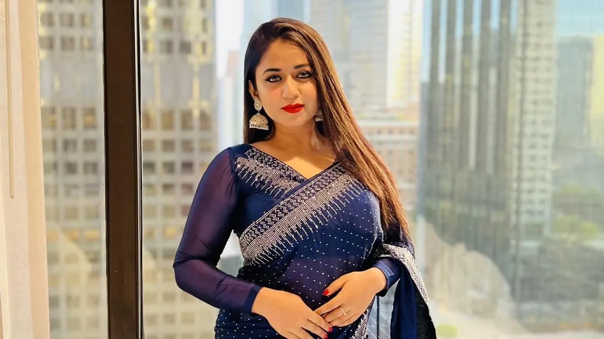 Faria Shahrin announces motherhood on Mother’s Day