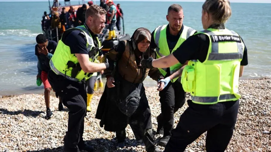 EU asylum applications hit 7-year high