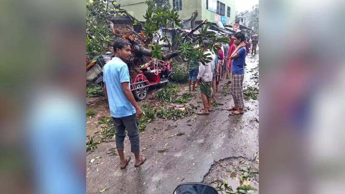 Nor’wester leaves 400,000 people in Bagerhat without power, 1 dead