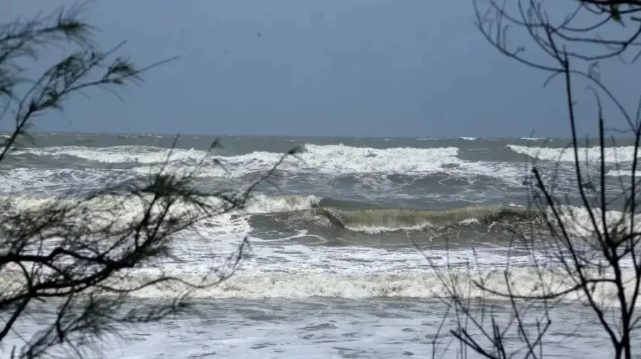 13 fishermen go missing for five days in Bay of Bengal