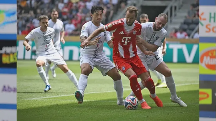 Auckland brought a pen, Bayern a panzer