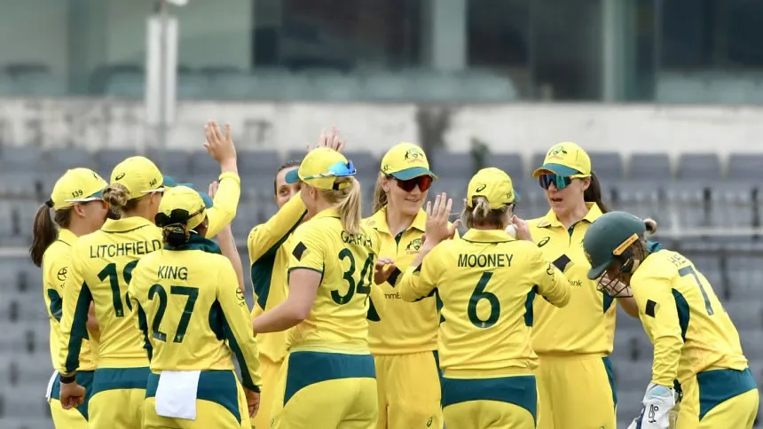 Tigresses suffer heavy defeat in first Australia ODI