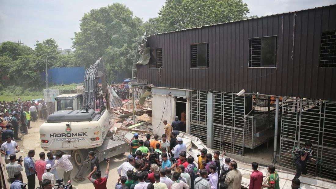 DNCC starts evicting Sadeeq Agro farm in Mohammadpur