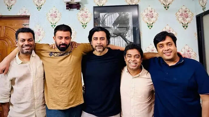 Shakib Khan and Afran Nisho reunite ahead of ‘Taandob’ release