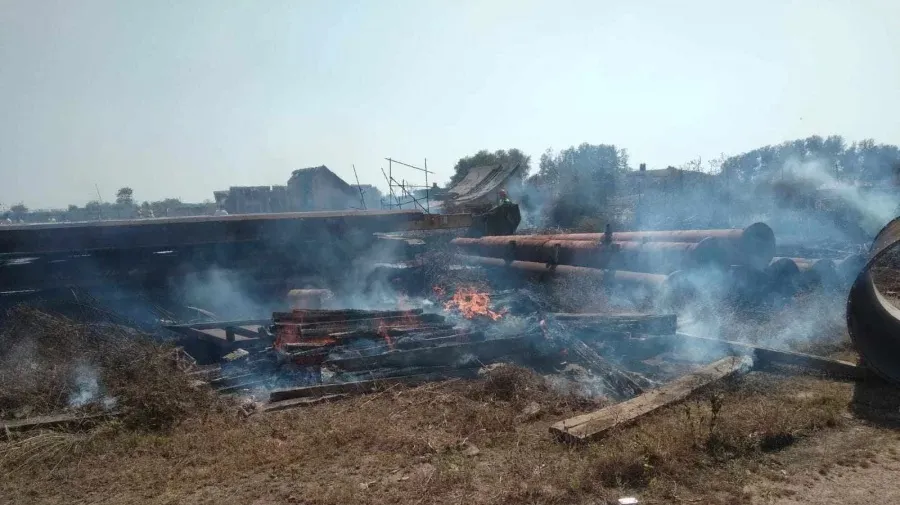 Fire breaks out in Bangabandhu Tunnel warehouse