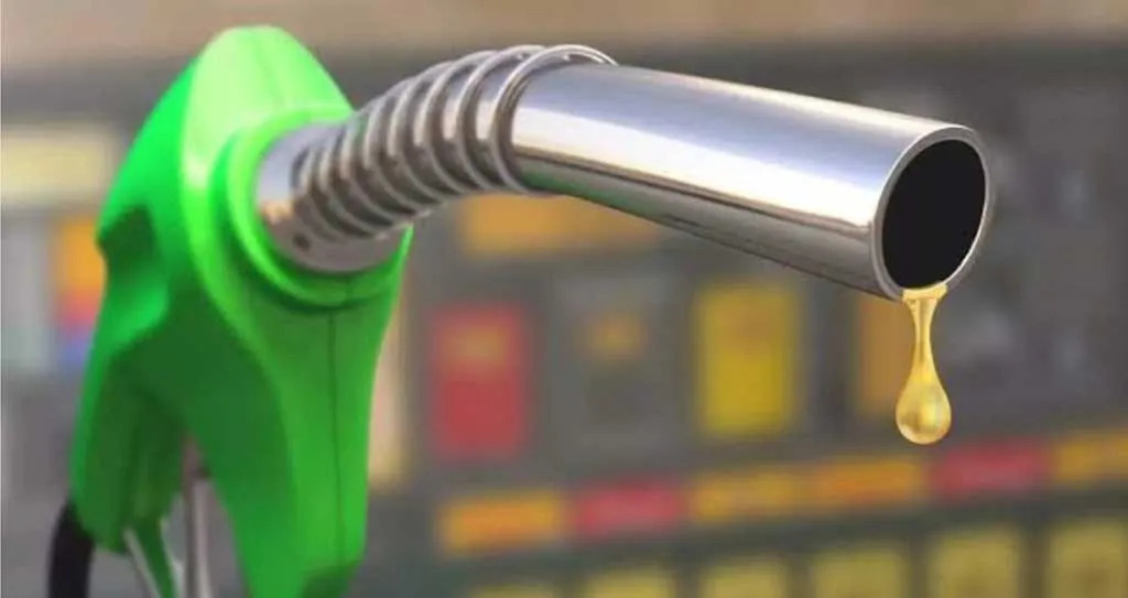 Global Oil Prices Experience Slight Increase After Three Weeks of Decline