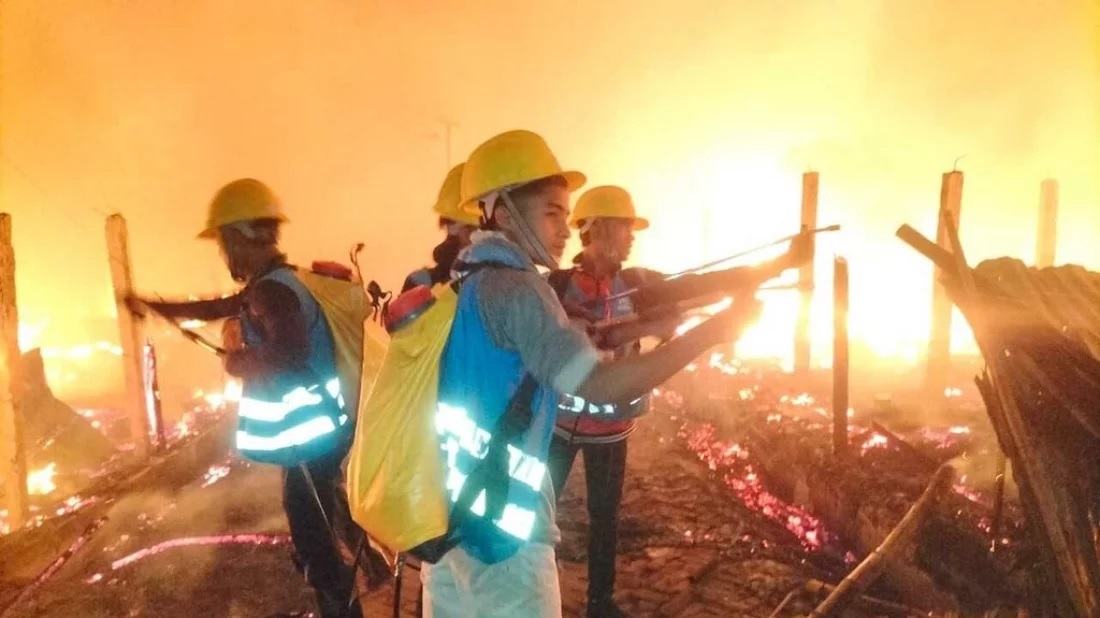 UNHCR: Nearly 7,000 Rohingya refugees homeless as fire blazes through camp in Cox’s Bazar