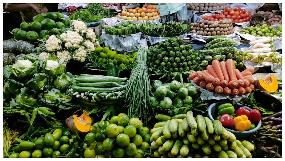 Soaring Prices in City Markets Leave Middle Class Struggling