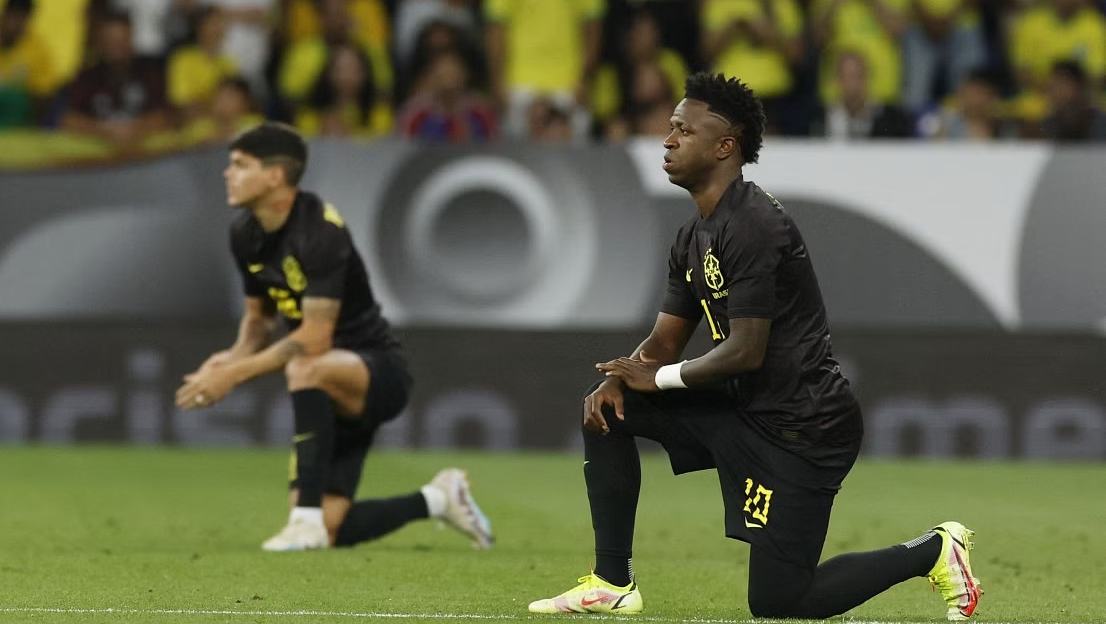 Vinicius and Brazil spot on with black strip anti-racism protest