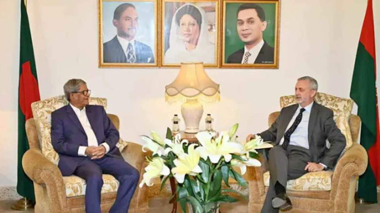 বিএনপি মহাসচিবের সঙ্গে ইইউ রাষ্ট্রদূতের সাক্ষাৎ