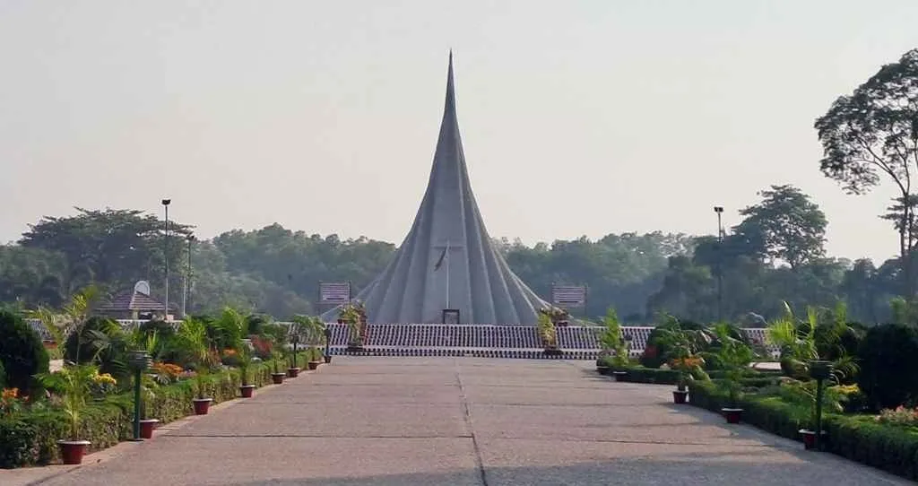 বীর শহীদদের শ্রদ্ধা জানাতে প্রস্তুত জাতীয় স্মৃতিসৌধ