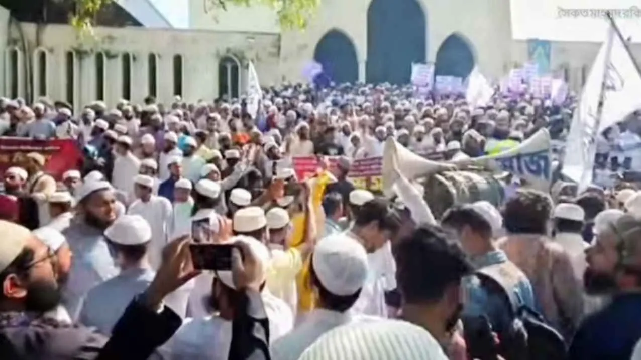 ইসকন নিষিদ্ধসহ ছয় দাবি ইন্তিফাদার