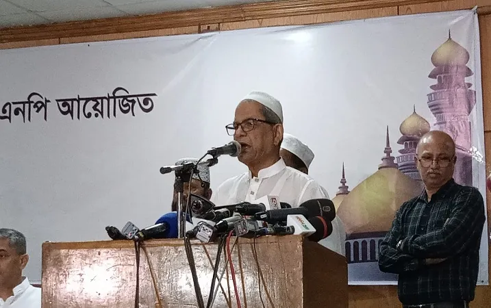 সাধারণ মানুষের শ্বাস রুদ্ধ হয়ে আসছে: মির্জা ফখরুল