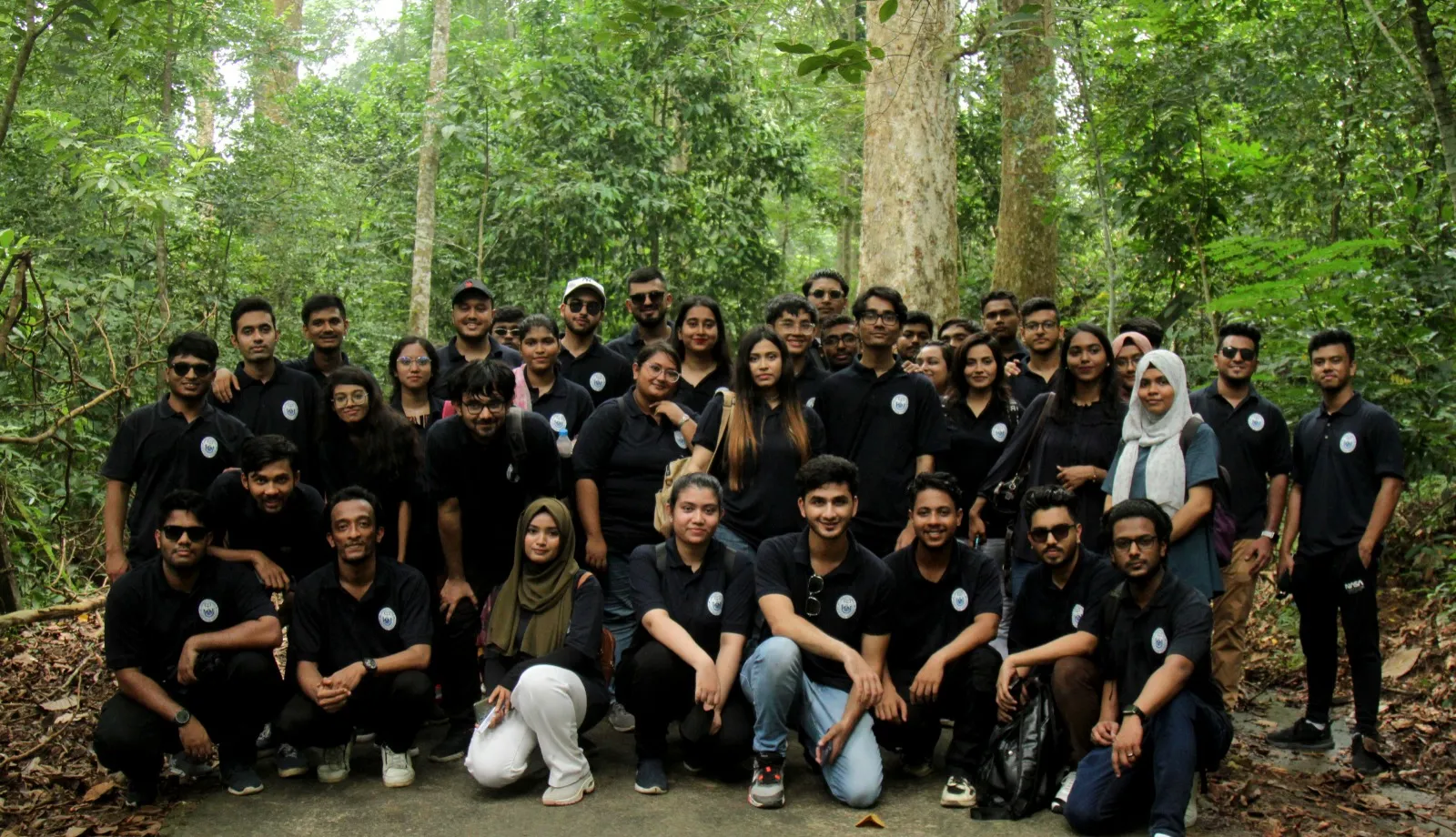শ্রীমঙ্গলে নর্থ সাউথ বিশ্ববিদ্যালয়ের শিক্ষার্থীদের ফিল্ড ট্রিপ