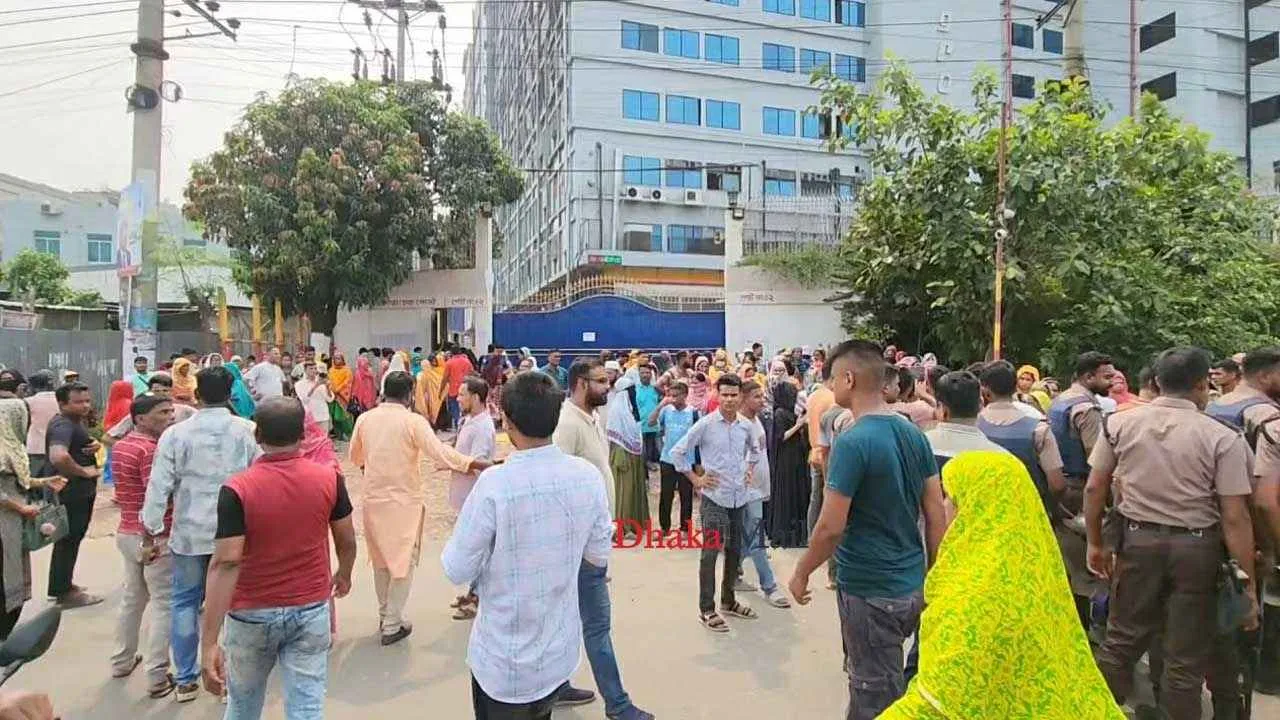 তিন কারখানার সিদ্ধান্তে কর্মহীন ১৮৬৮ পোশাক শ্রমিক