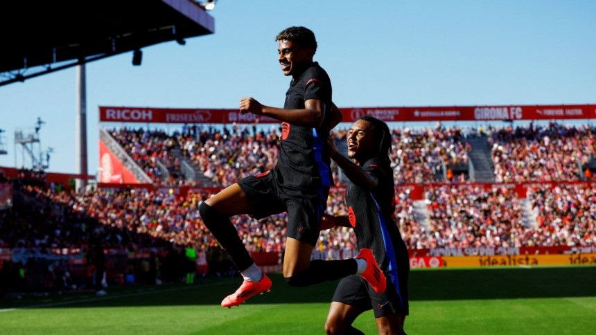 Flick praises Barca's outstanding teenager Yamal
