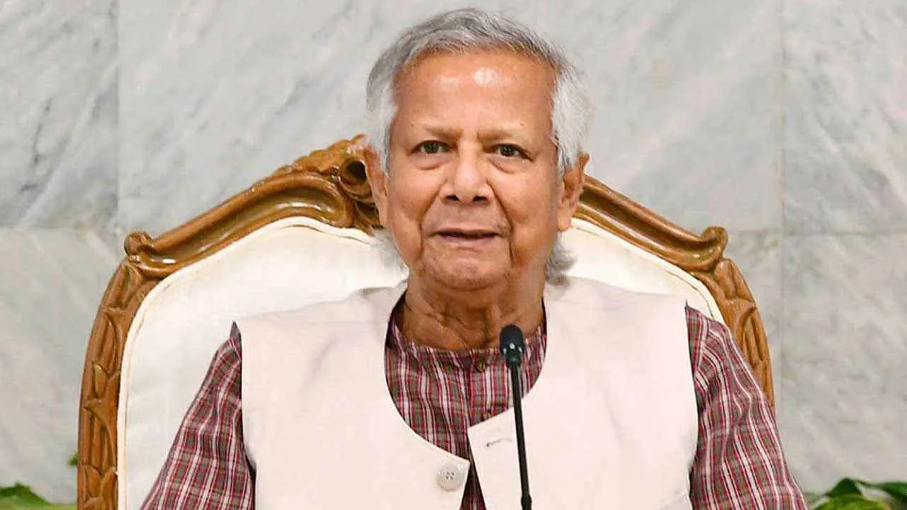 ডি-৮ সম্মেলনে যোগ দিতে রাতেই মিসর যাচ্ছেন প্রধান উপদেষ্টা