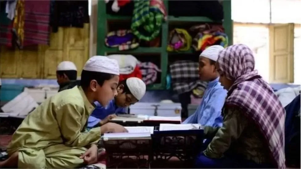 বাংলাদেশে করোনায় মাদরাসায় ভর্তি বেড়েছে : গবেষণা