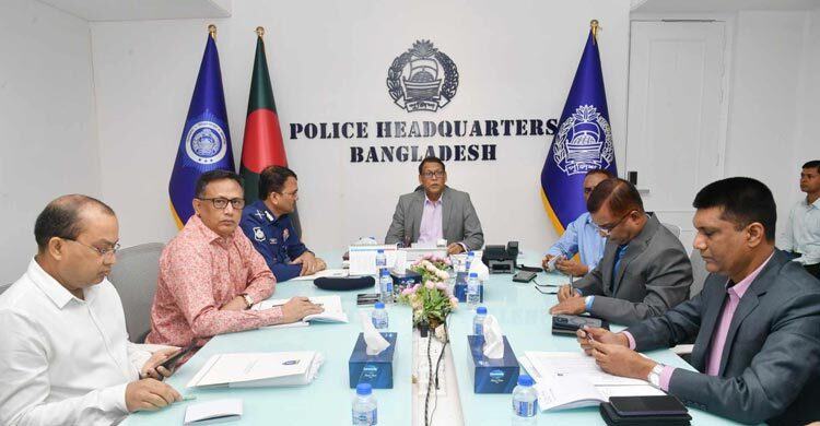 বিশেষ অভিযান জোরদার করার নির্দেশ আইজিপির