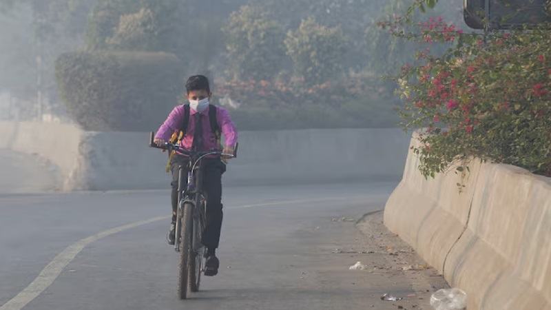 Delhi tops the list of air pollution in the world, Dhaka at the fourth position