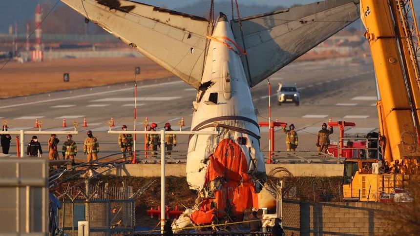 South Korea extends closure of airport where plane crashed