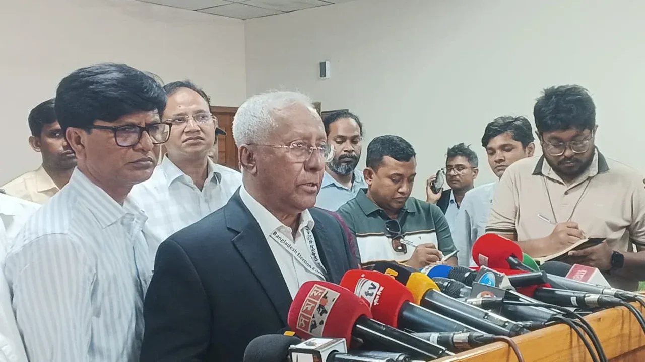 সংরক্ষিত নারী আসনে ভোটগ্রহণ ১২ মে