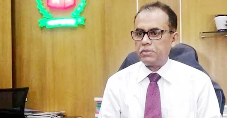 অযৌক্তিক কারণে প্রশাসনের কাউকে বদলি করবো না: ইসি