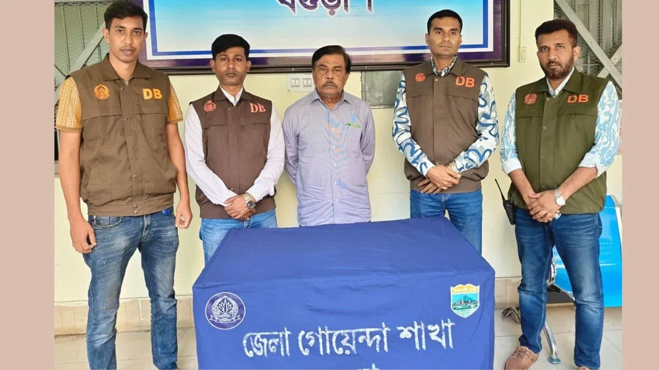 জাপার সাবেক এমপি জিন্নাহ ডিবির হাতে গ্রেপ্তার