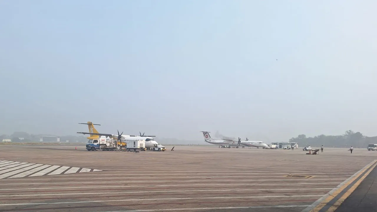 চট্টগ্রাম বিমানবন্দরে আরও ৫ ফ্লাইট বাতিল